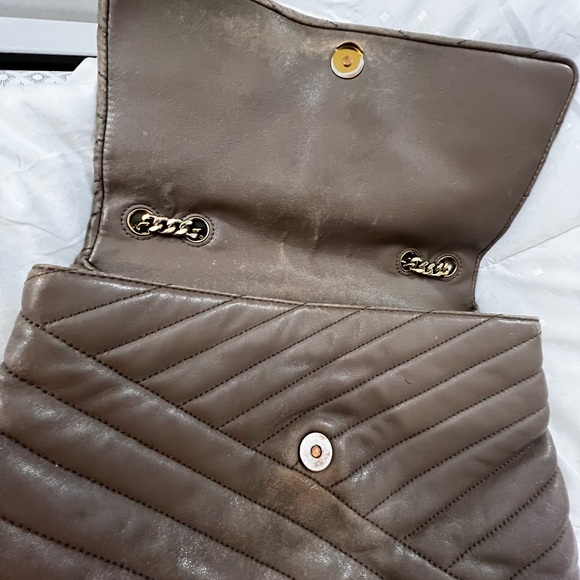 Tory Burch Kira Chevron Convertible Shoulder Bag - Picture 9 of 12